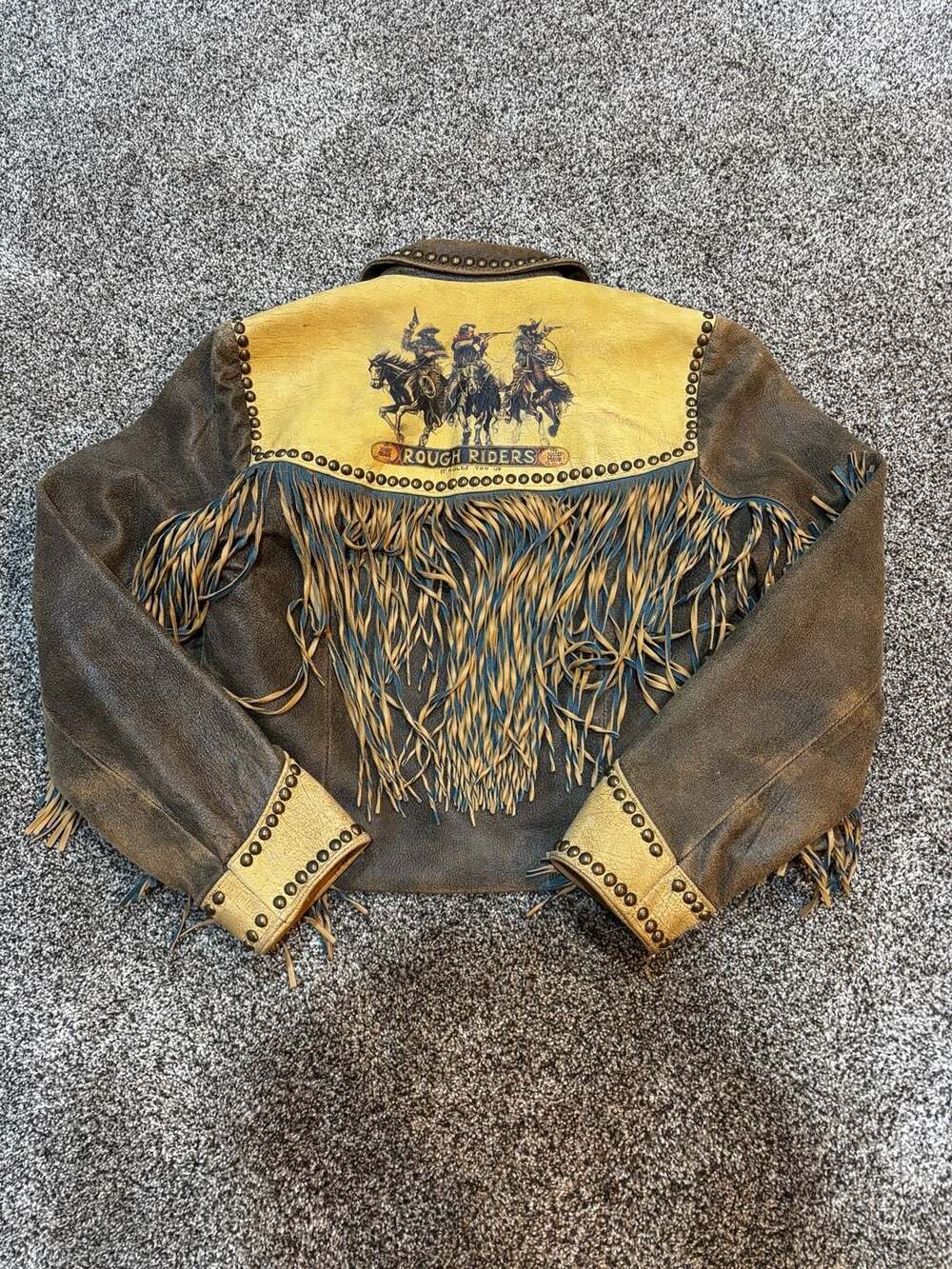 Double D Ranch Western Leather Jacket with Fringe and Stud Detail - Picture 7 of 7